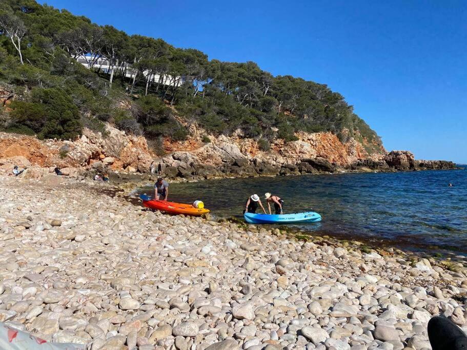 Athena Ohana, Les Pieds Dans L'Eau Bandol Exteriör bild